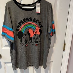 Disney Mickey & Minnie Shirt Women’s 1X